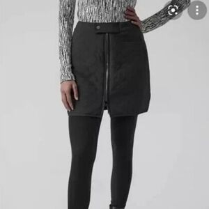 NWT Women's Athleta quilted skirt